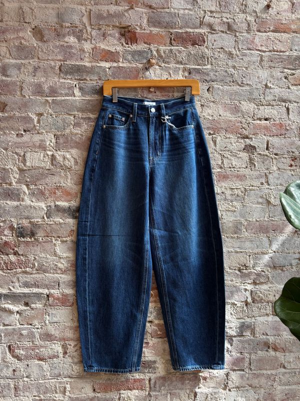 Pistola Sacha High Rise Relaxed Barrel in Nile