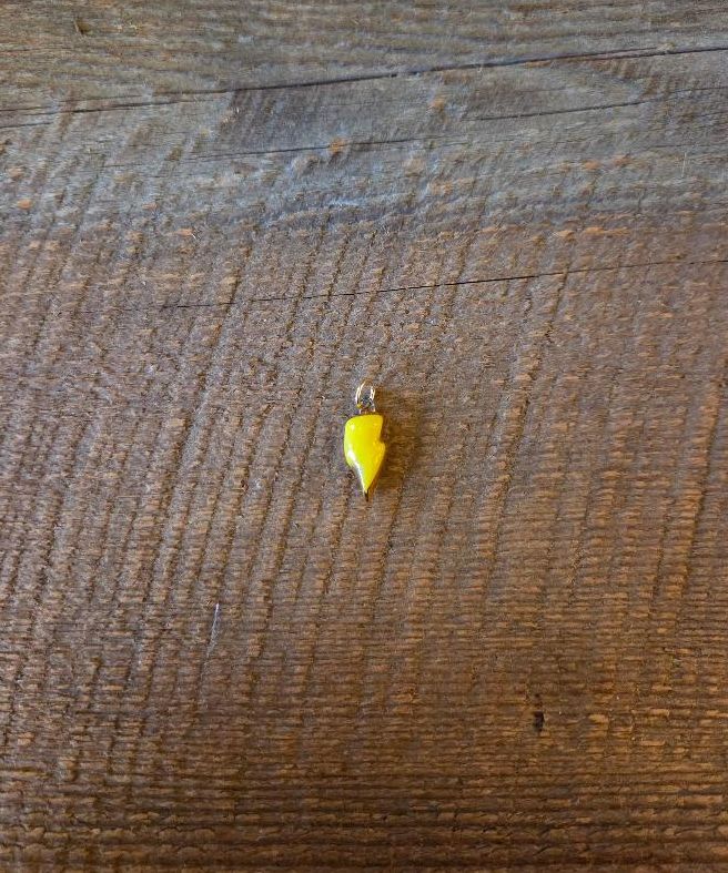 Sha Parle Lightning Bolt Charm in Yellow SH37