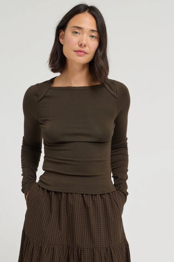 Grade &amp; Gather Overlap Neck Long Sleeve Tee