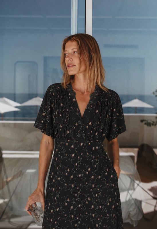 Indi &amp; Cold Long Floral Print Dress