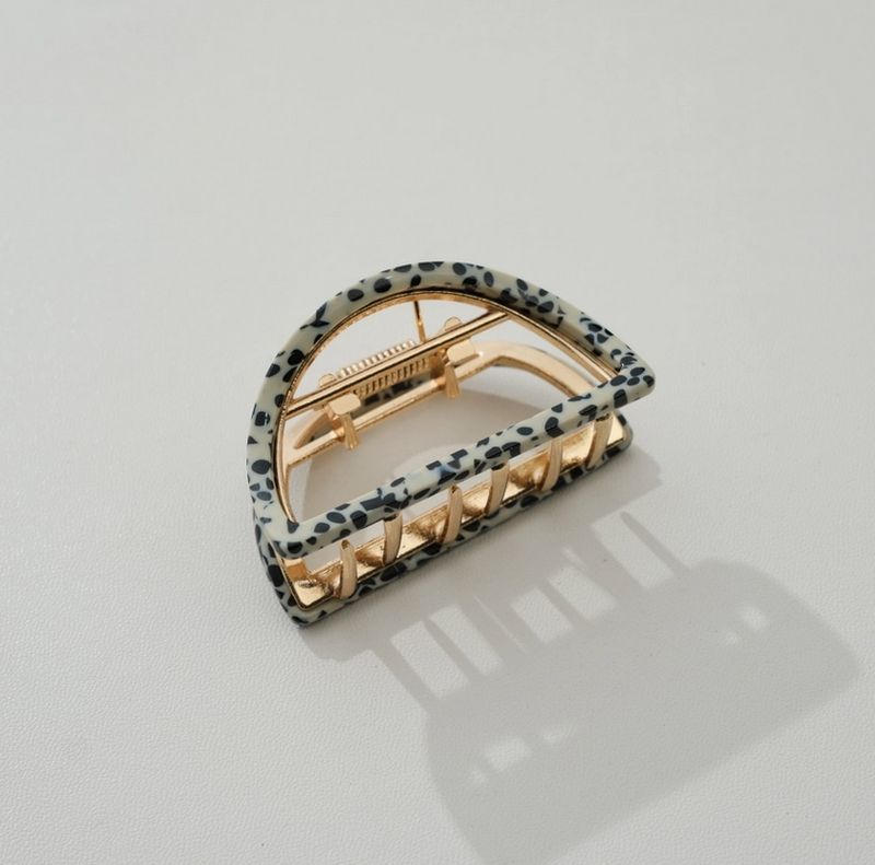 Adorro Rosalie Core Classic Half Moon Metal Claw Clip Small in Multi AD157