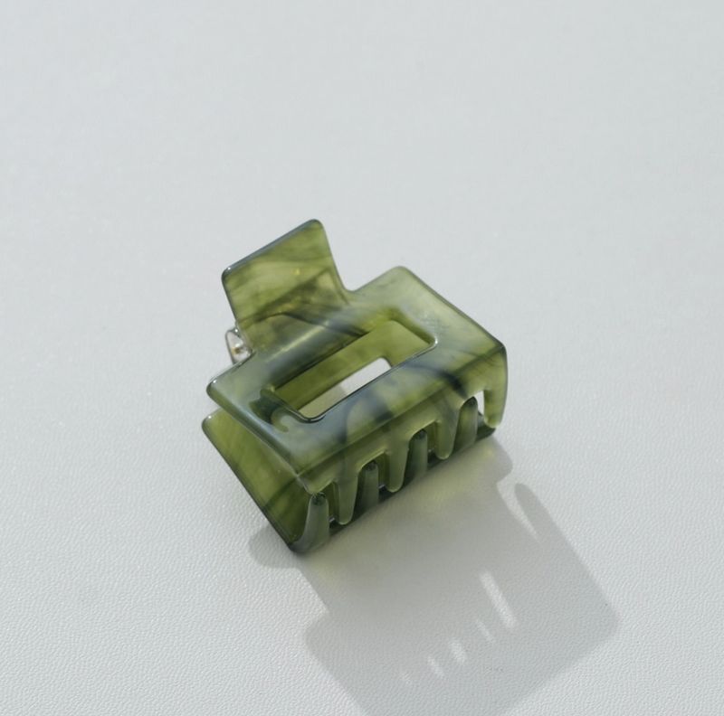 Adorro Jade Green Mini Claw Clip Square AD155