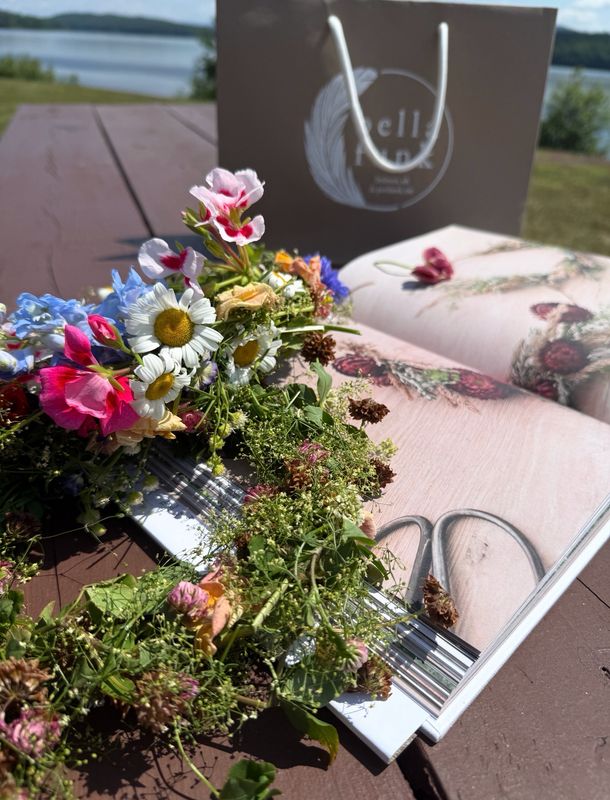September First Friday Flower Crown Workshop