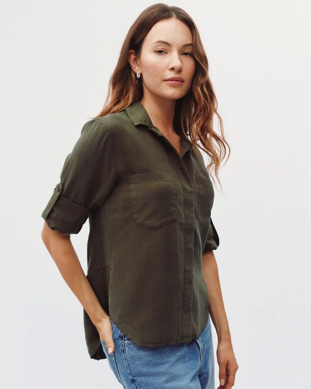 Bella Dahl Split Back Button Down in Olive Night