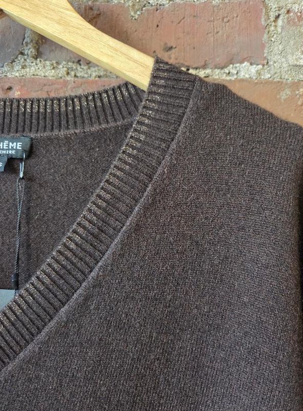 Estheme Cashmere Glitter V-Neck Pullover