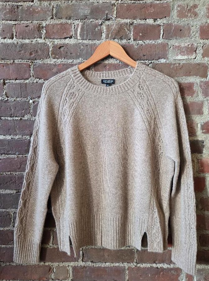Estheme Cashmere Cable Sleeve Crew Neck Sweater