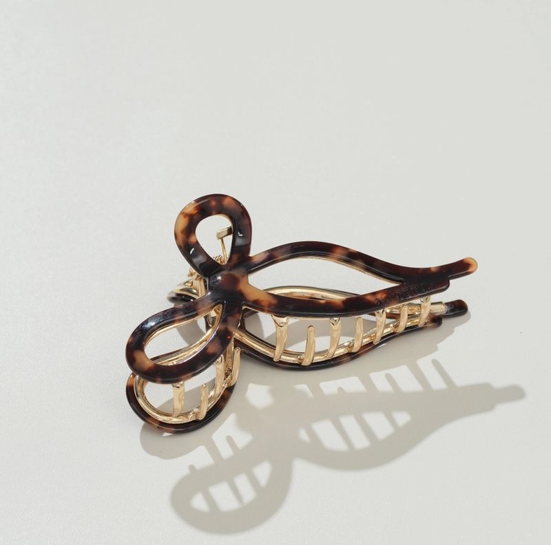 Adorro Sabrina Metal Bow Large Claw Clip in Tortoise AD176