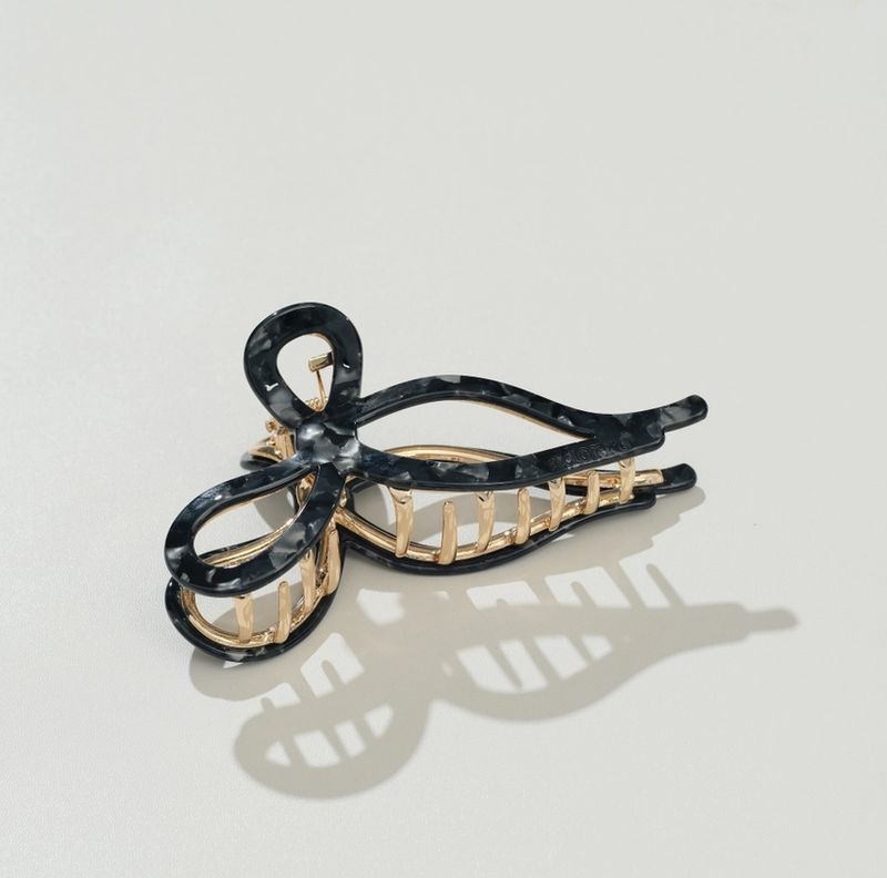 Adorro Sabrina Metal Bow Large Claw Clip in Black AD178
