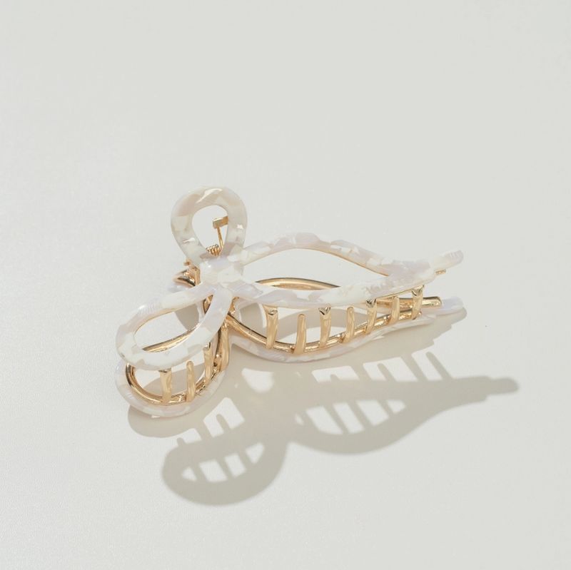 Adorro Sabrina Metal Bow Large Claw Clip in White AD177
