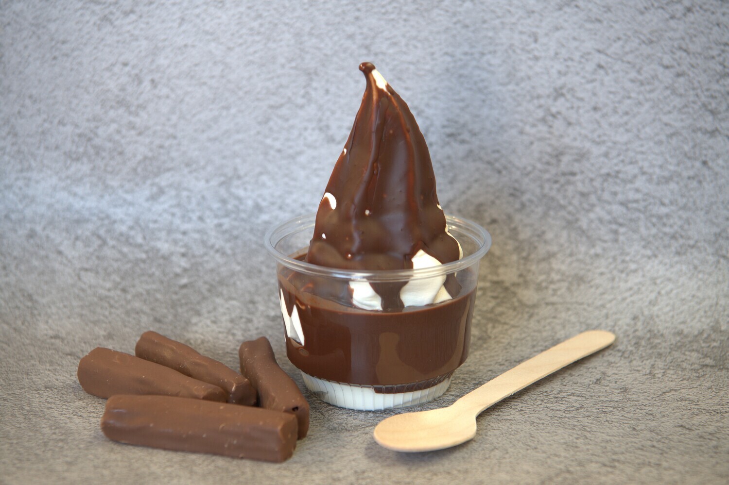 Double Cone Vanilla Soft Serve Choc Dip