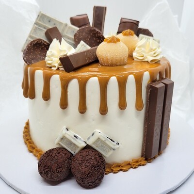 Deluxe Dulce Lovers Cake