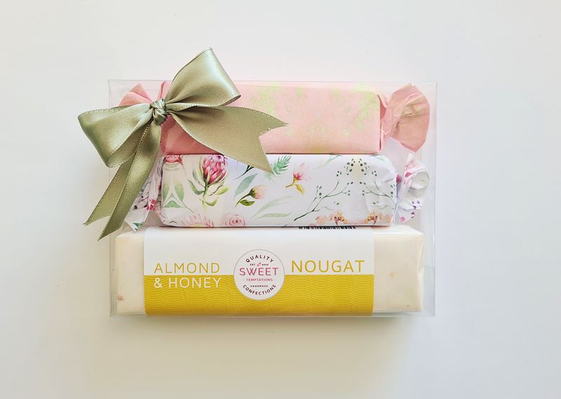 Protea 3 Bar Gift