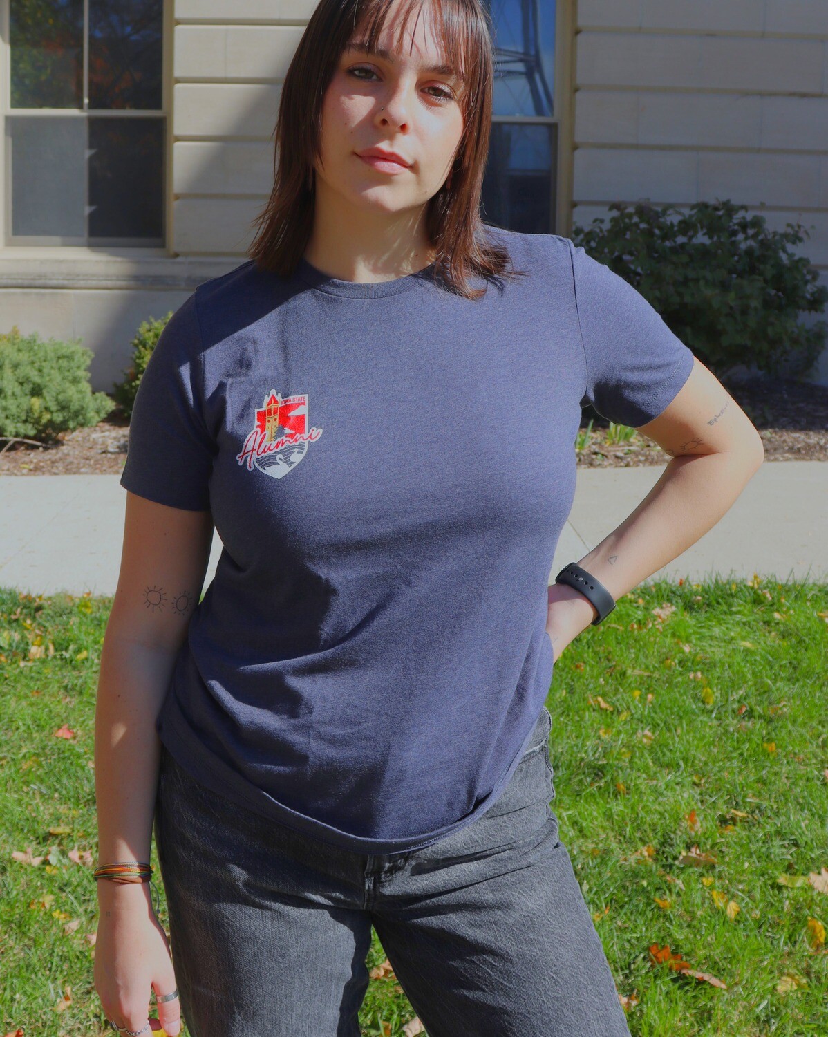 Unisex Alumni Graphic Tee - 2XL