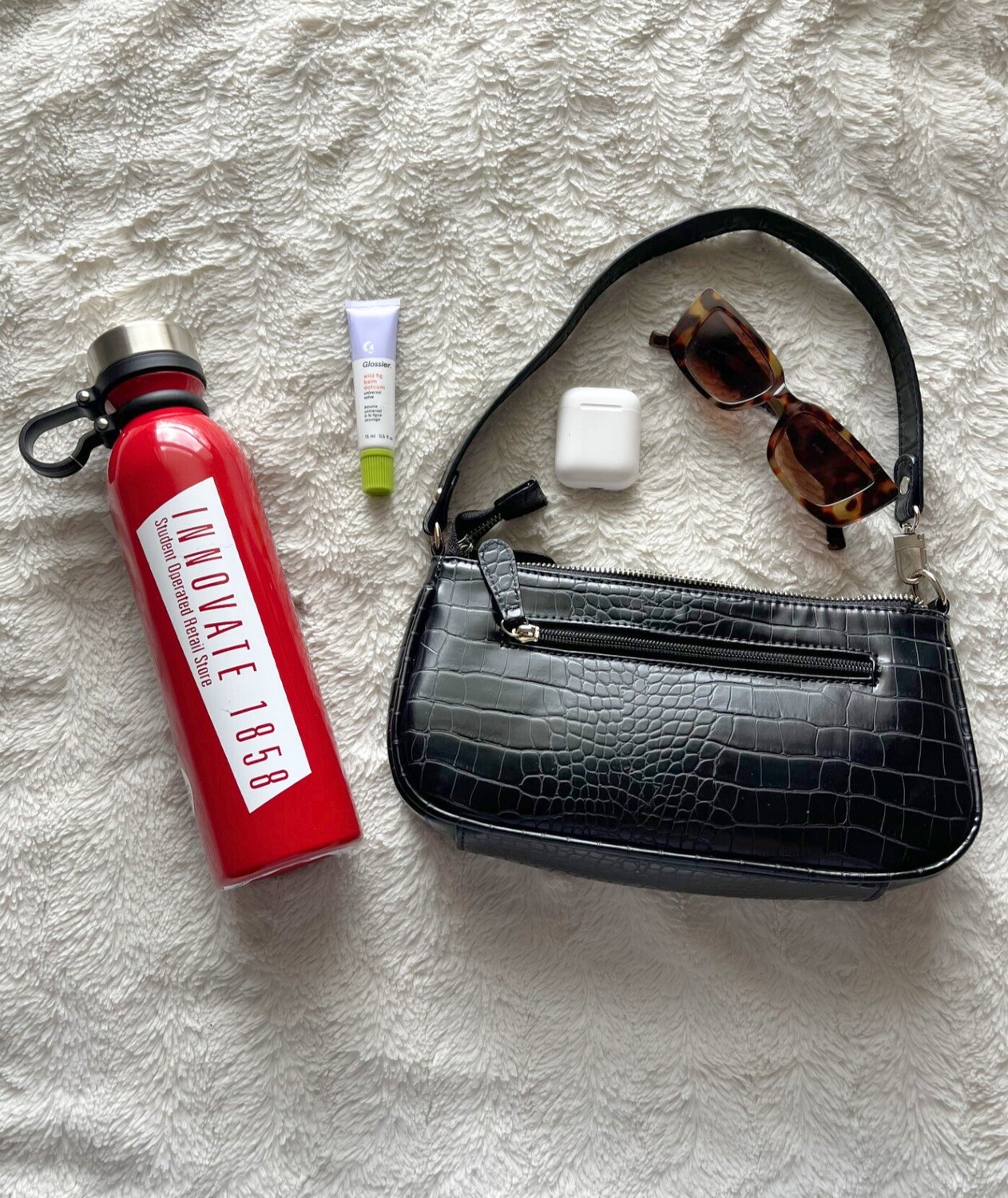 Red Innovate 25oz Metal Water Bottle Red Innovate 25oz Metal Water Bottle