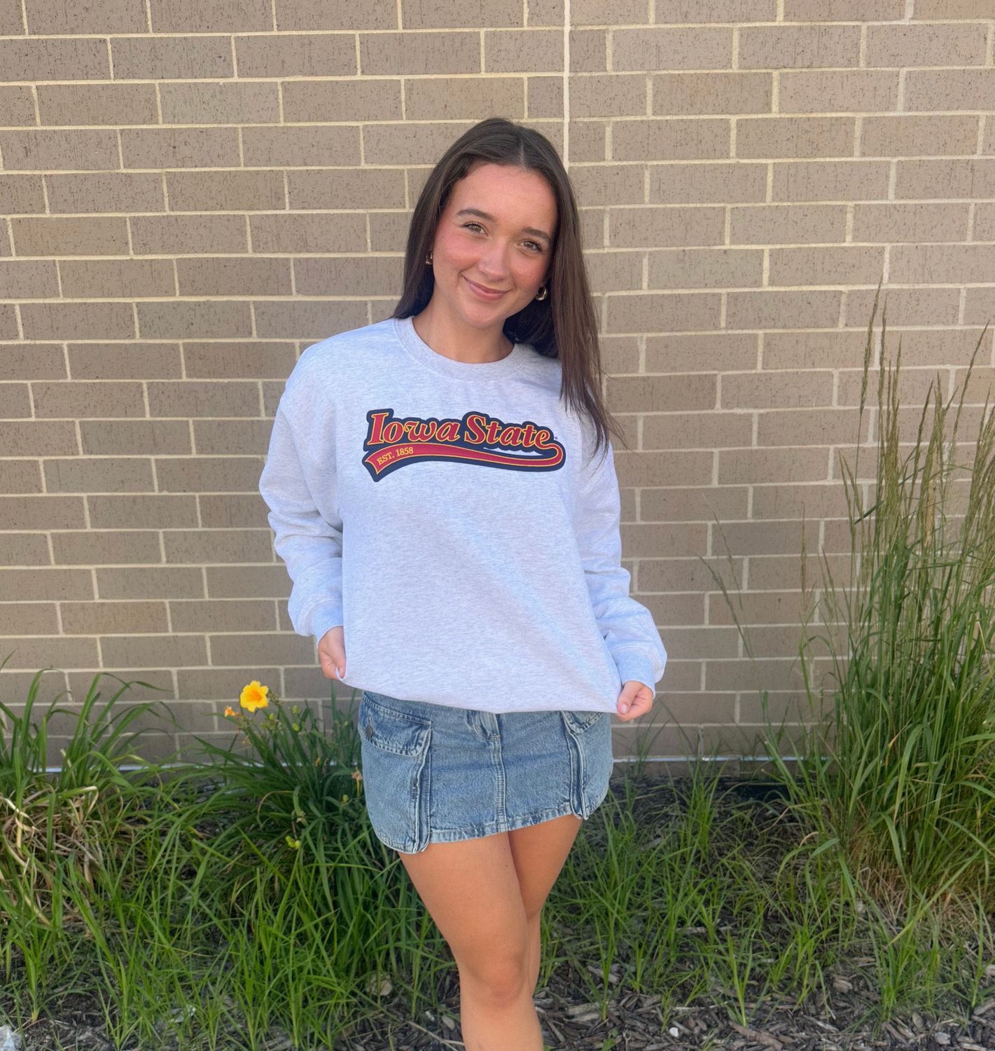 Vintage Iowa State Patch Crewneck - S Vintage Iowa State Patch Crewneck - S