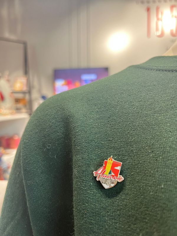 Alumni Deluxe Lapel Pin Alumni Deluxe Lapel Pin