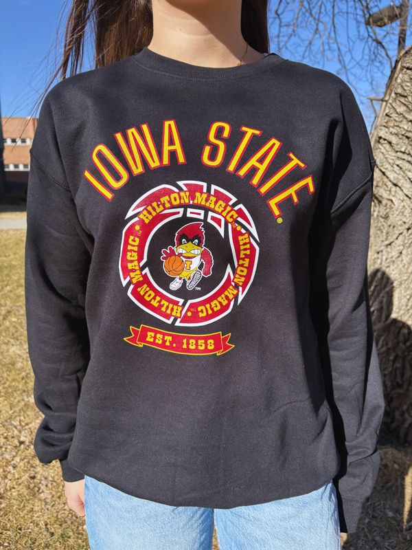 Hilton Magic Crewneck - S