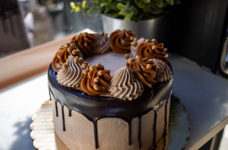ENSUEÑO CAKE