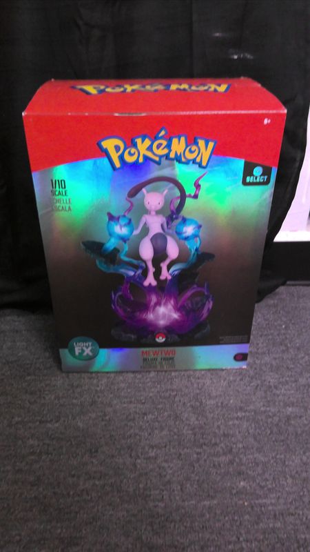 LIght FX Pokemon Mewtwo 1/10 Scale 