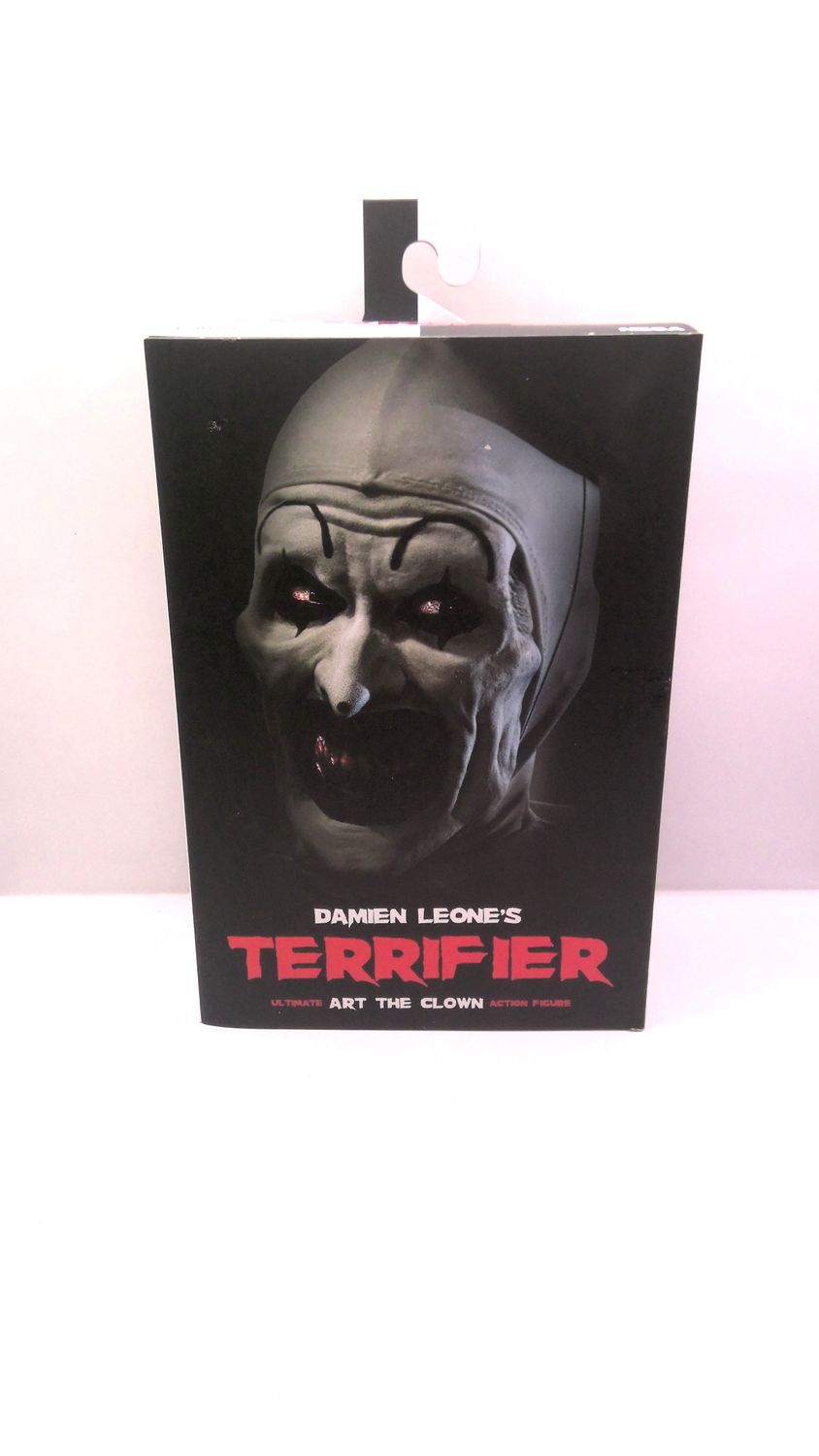 Neca Terrifier Ultimate Art The Clown Neca Terrifier Ultimate Art The Clown