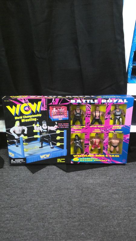 Toy Makers WCW Wrestling Ring and 6 Action Figures Toy Makers WCW Wrestling Ring and 6 Action Figures