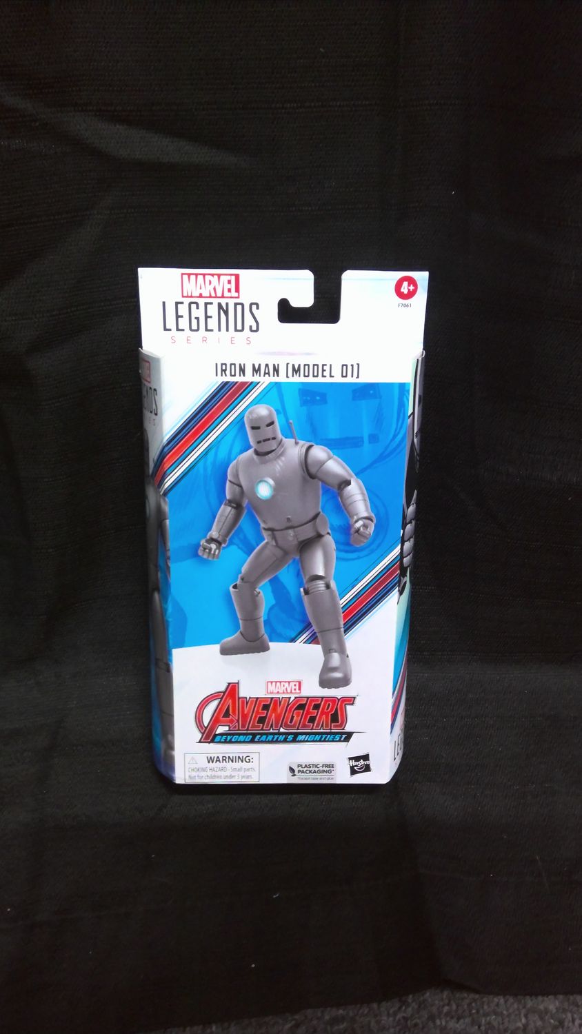 Marvel Legends Iron Man Model 01
