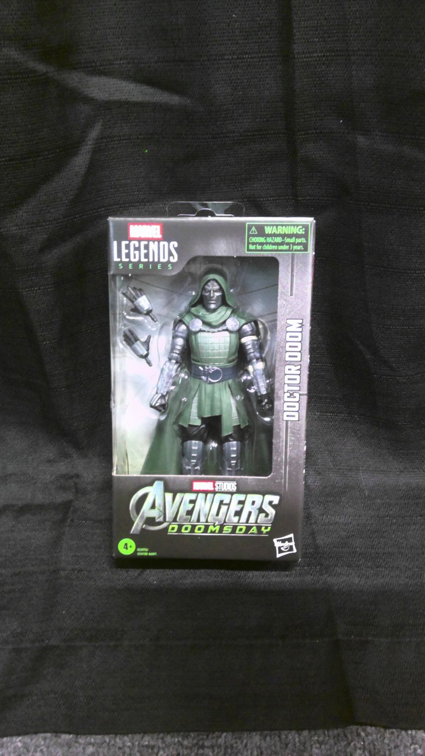 Hasbro Marvel Legends Doctor Doom Hasbro Marvel Legends Doctor Doom