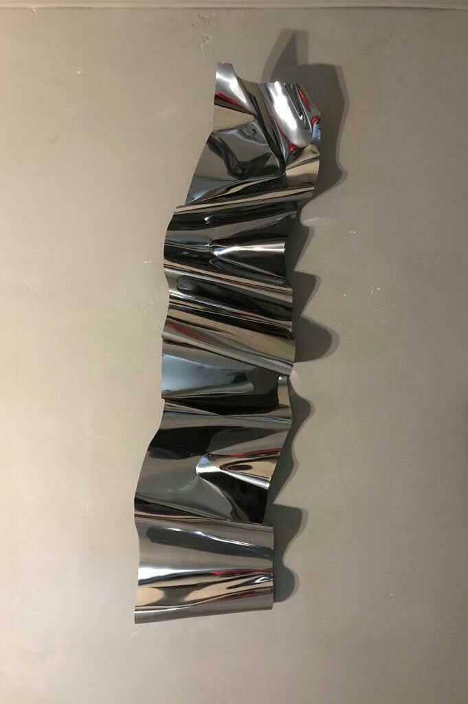 Escultura de Aluminio Plata Brillante