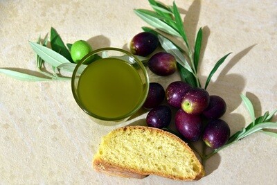 Olio Extravergine di Oliva del Candia Olio Extravergine di Oliva del Candia