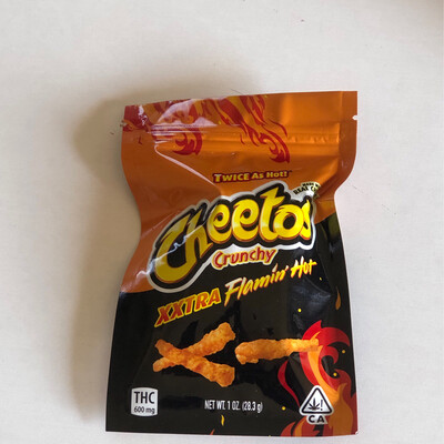 Cheetos Crunchy XXTRA Flamin’Hot Made With Real Cheese 600mg