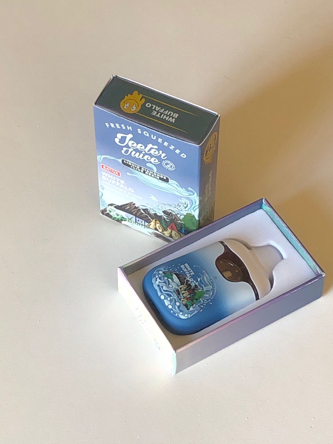 Jeeter Juice White Buffalo Sativa 2g Disposable Rechargeable Pod