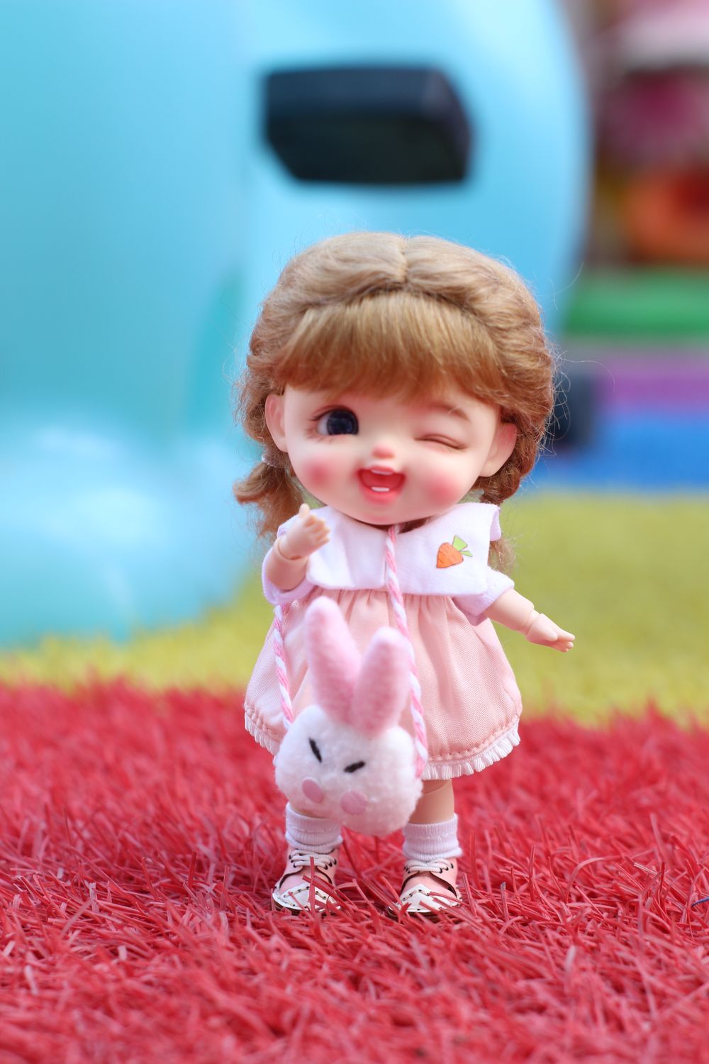 Winky doll S white 眨眼白肌S号 10% OFF