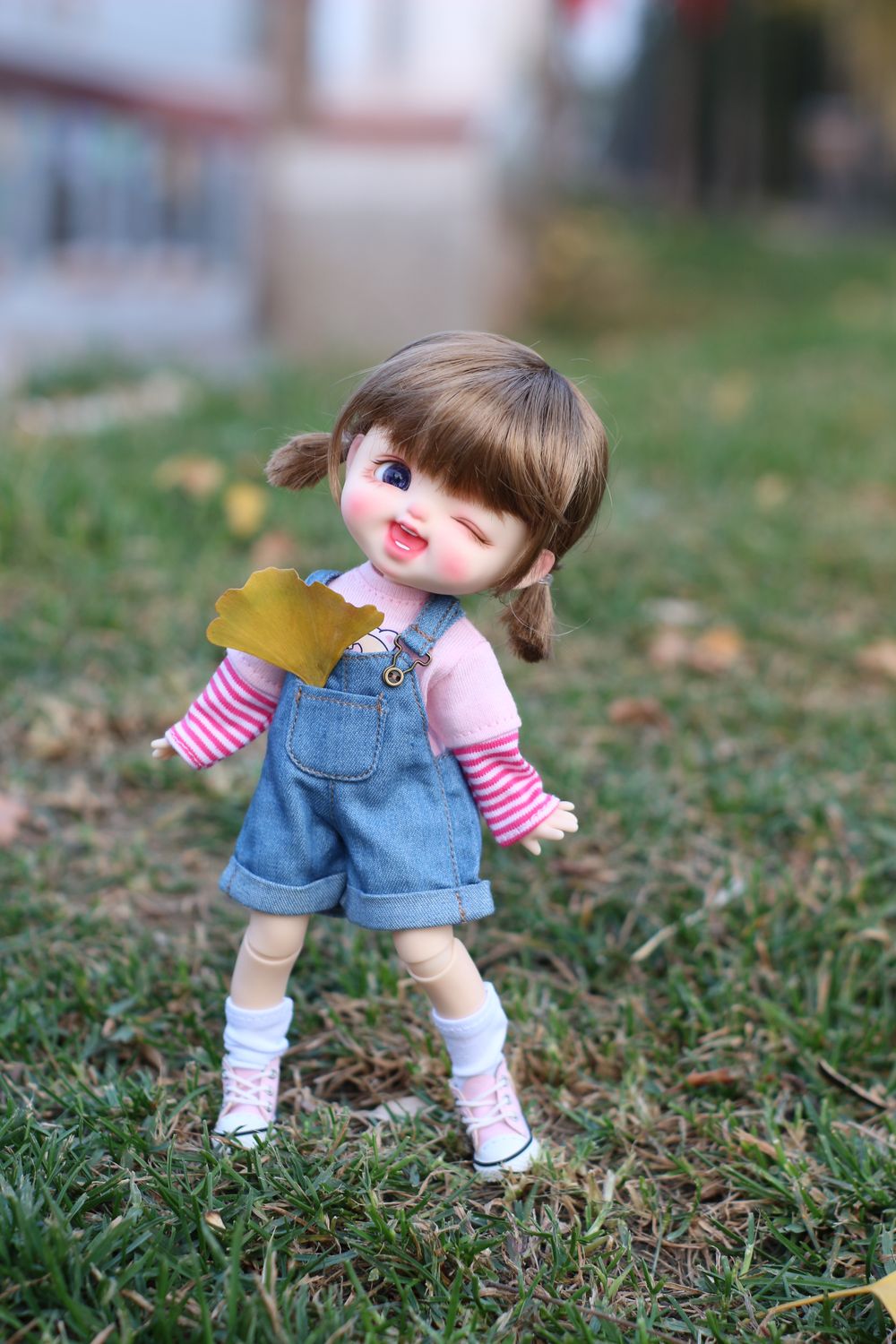 Winky doll M 眨眼M号 10%  OFF
