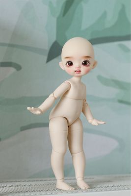 1/6 doll head Happy Squirrel 开心松鼠 makeup head+LF body
