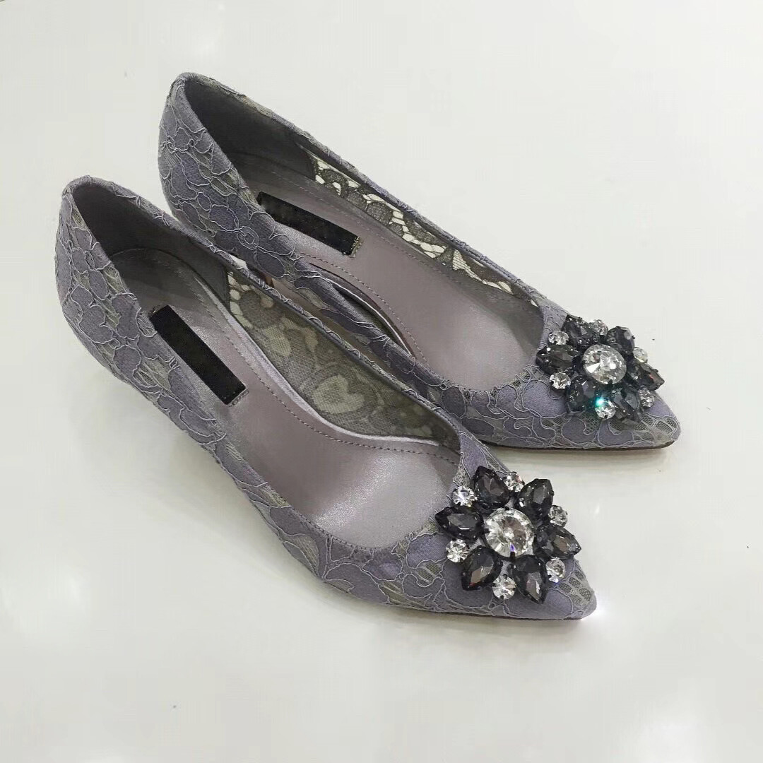 Medium Heel