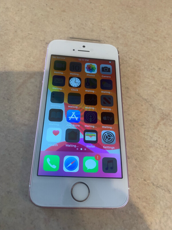 iPhone SE, 16 Gig Rose Gold