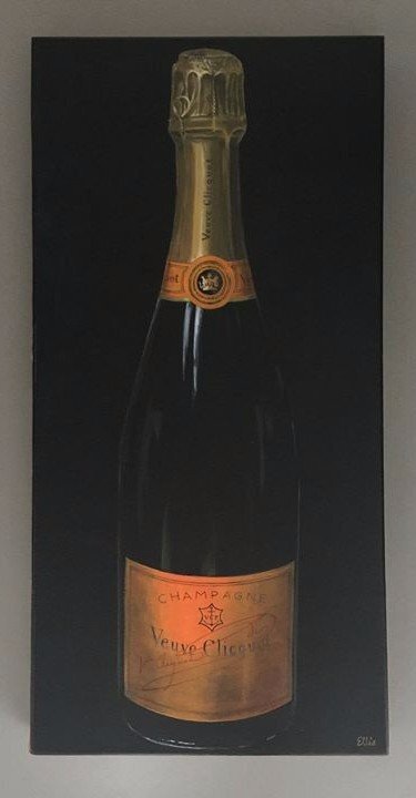 Bottle
Commission package £700
