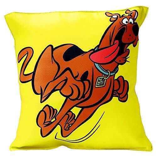 Scooby-Doo Running Graphic Cushion Cover