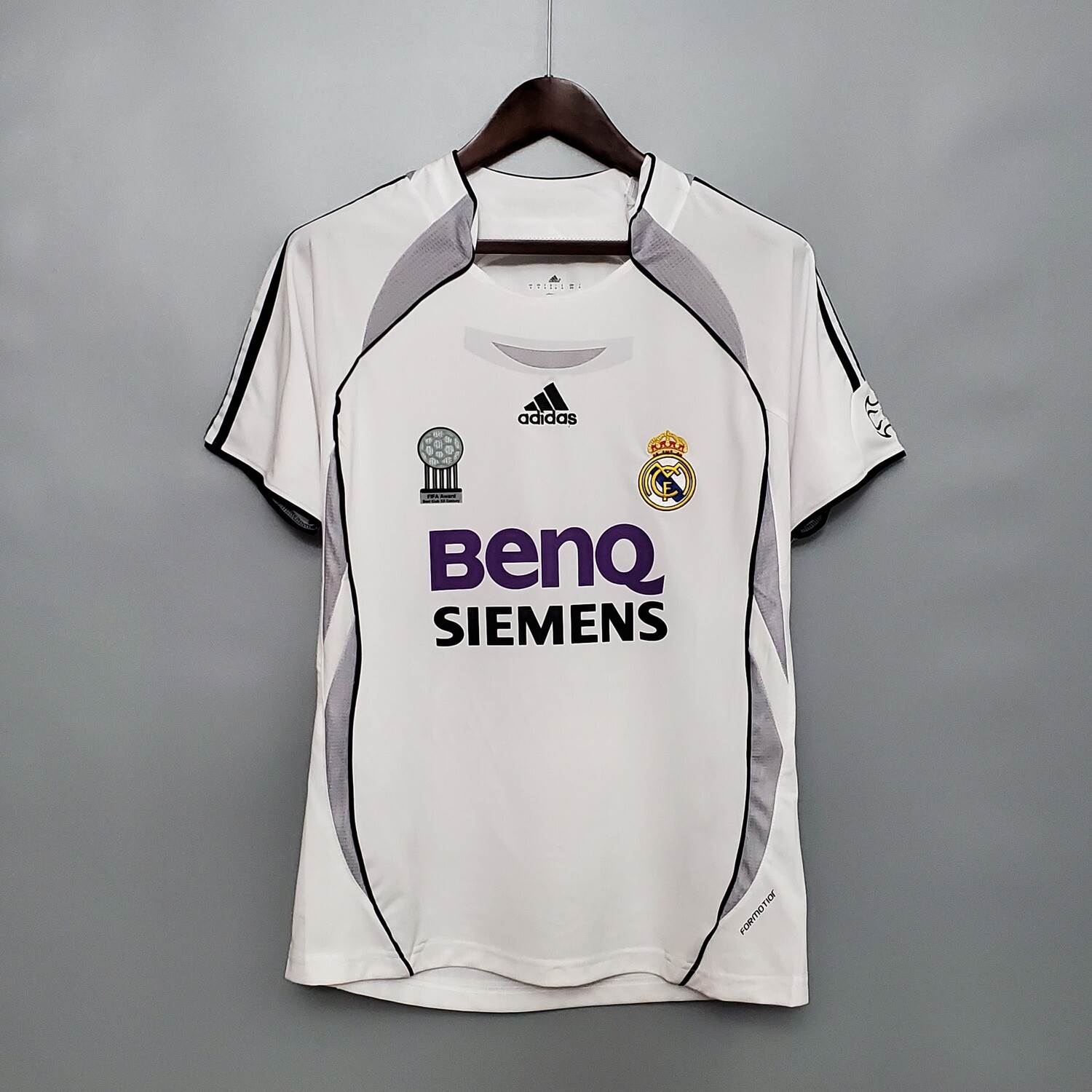 Real Madrid Home 2006-07 Retro Jersey [PREPAID ONLY]