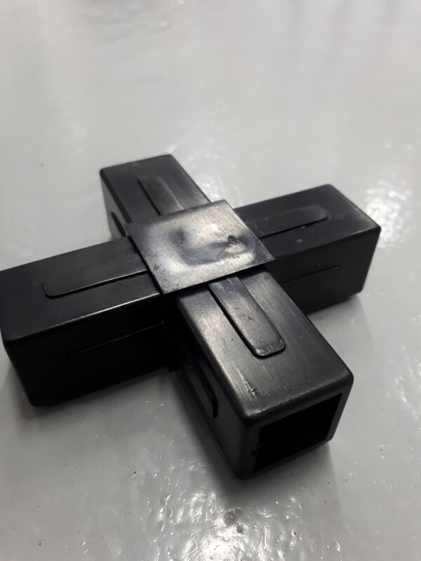 ALUM SQUARE TUBE 25mm 4-way &quot;X&quot; Black