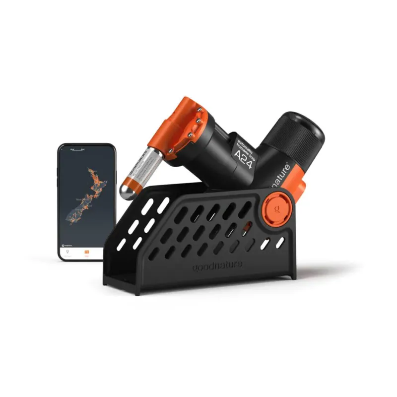 GoodNature SMART TRAP KIT WITH BAFFLE TREE MOUNT