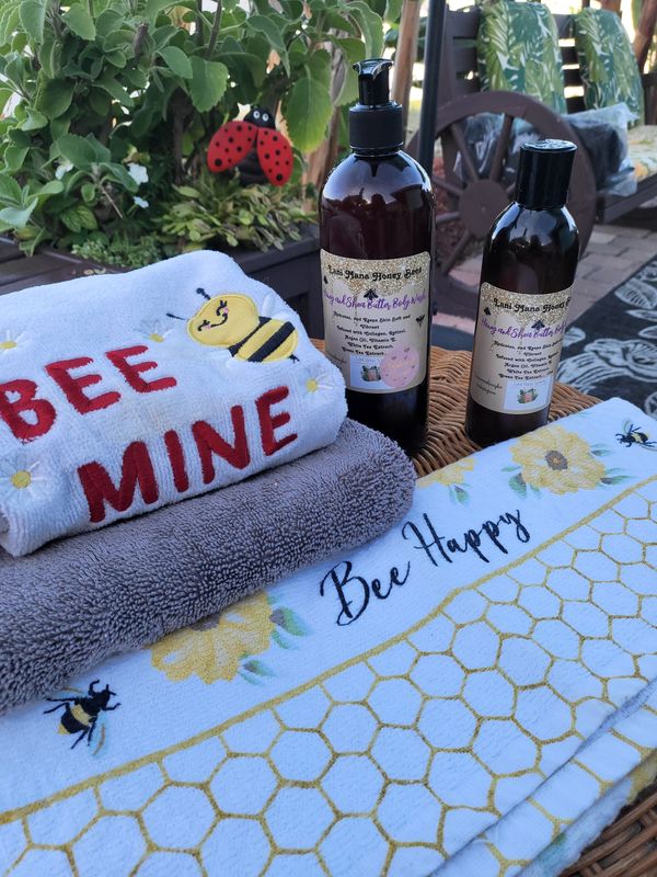 Organic Hydrating Body Wash Infused with Propolis, 12 oz