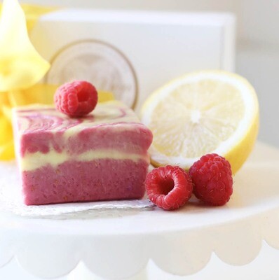 Raspberry Lemonade Fudge