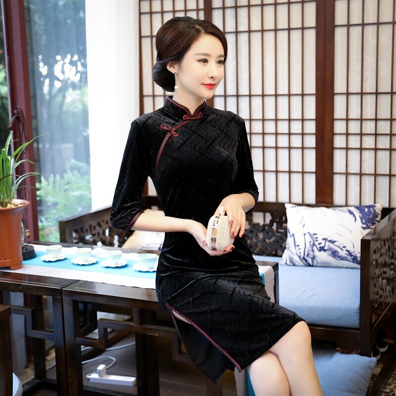 Short Velvet Black Dress