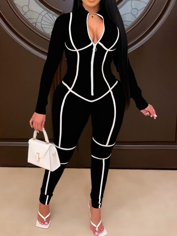 BLACK AND WHITE BODY SUITE 