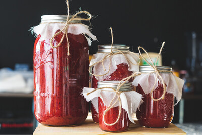 Natural Phormula’s Mixed Berry Sea Moss Gel