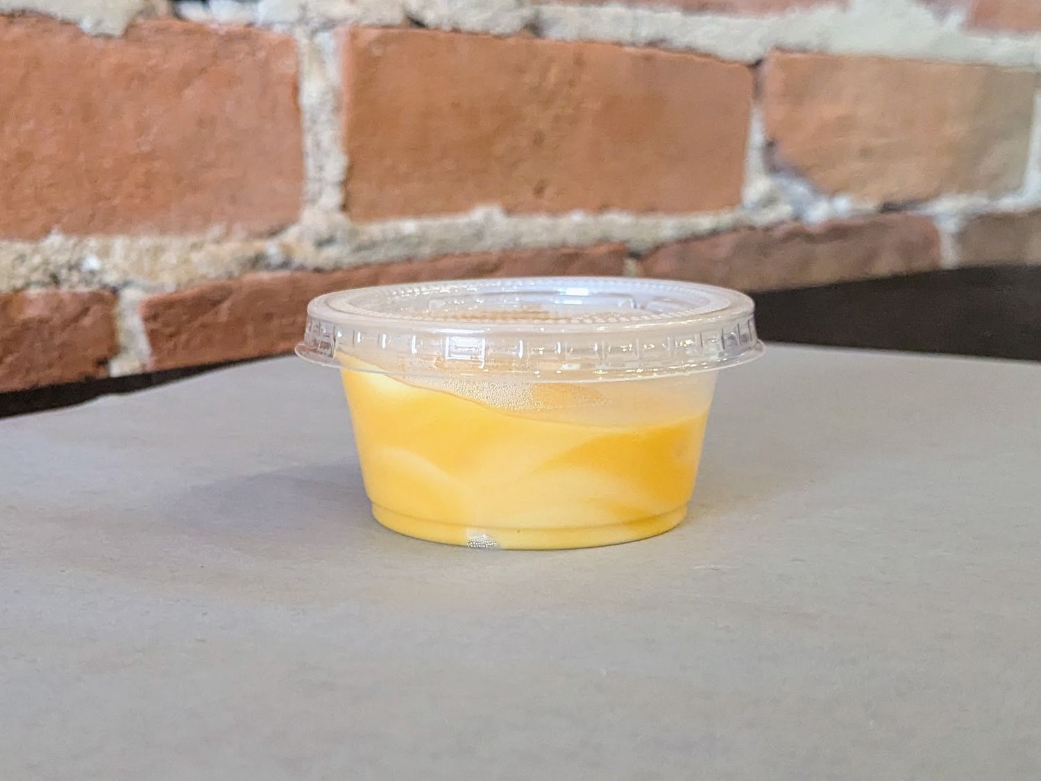 2 oz