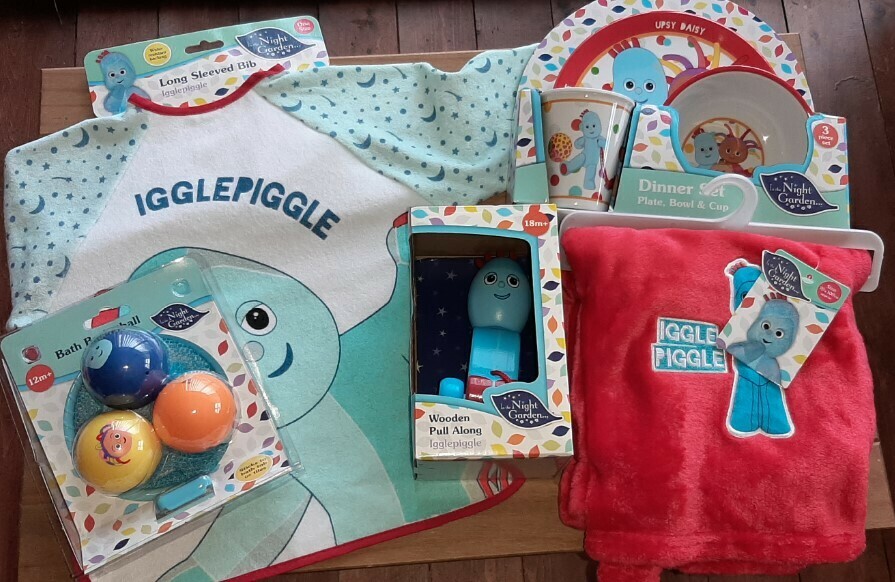 in the night garden bath set