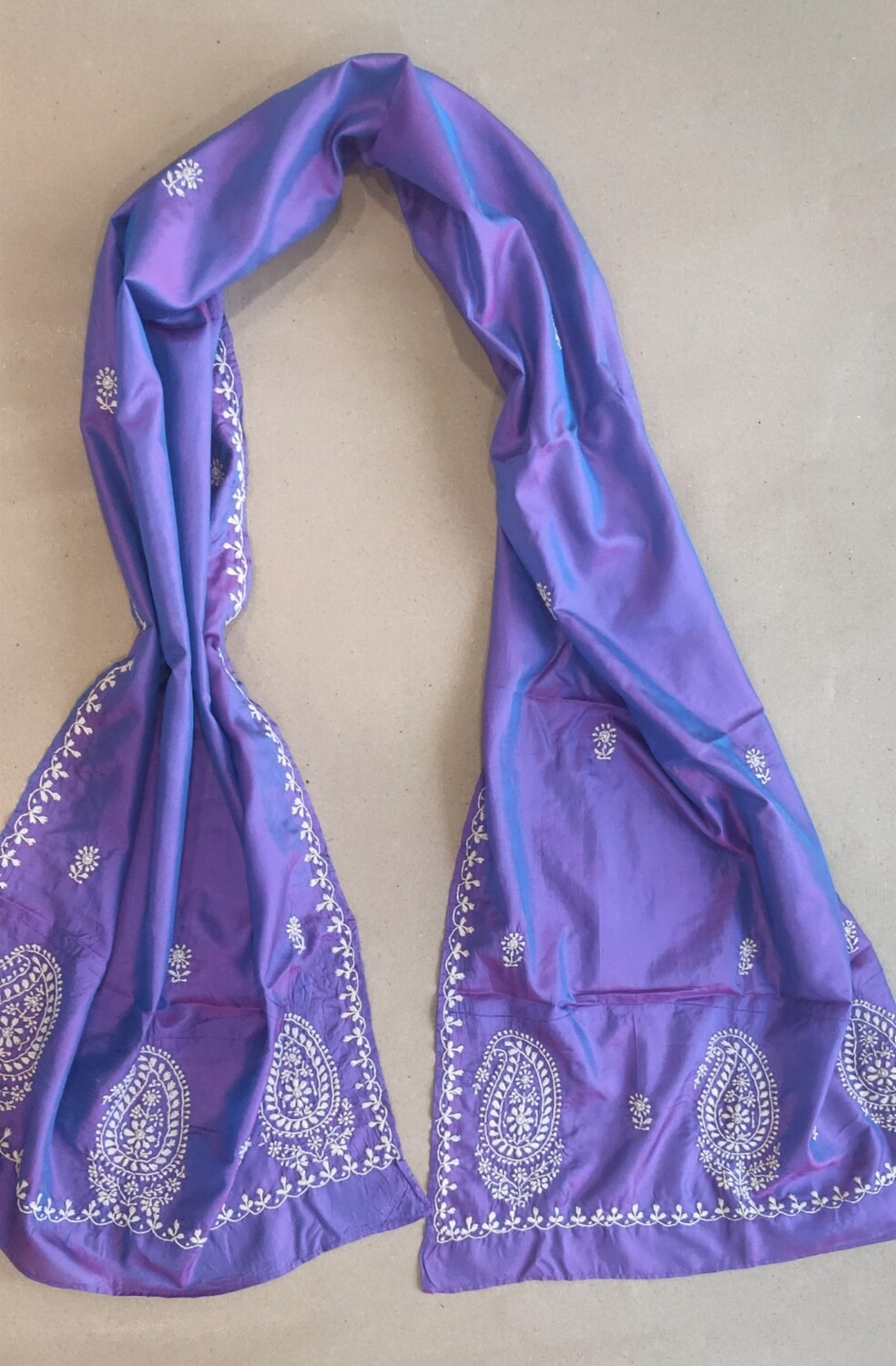 Silk purple stole with white work