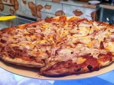 PIZZA CARBONARA, BACON BECHAMEL PIZZA CARBONARA, BACON BECHAMEL